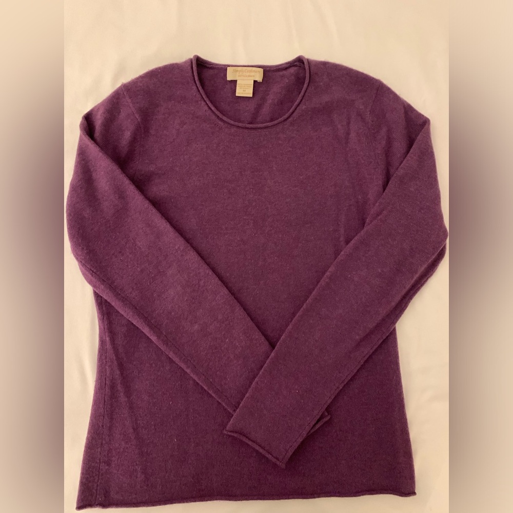 Simply Cashmere purple crewneck sweater~ size M